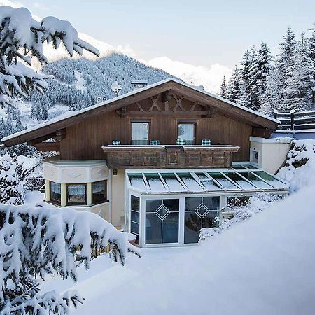 Апартаменты Haus Alpenchalet Нойштифт-им-Штубайталь Экстерьер фото